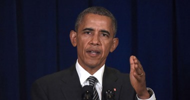 أوباما يعرب عن "صدمته العميقة" من فيديو قتل شرطى شابا أسود فى شيكاجو