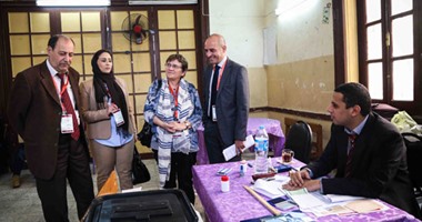 وفد الجمعية البرلمانية للبحر المتوسط يزور مدرسة قصر الدوبارة‎ لمتابعة الانتخابات