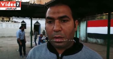 بالفيديو.. مواطن يكتشف أنه "متوفى" فى كشوف الناخبين بشبرا