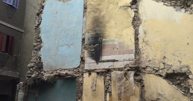 انهيار عقار من ثلاثة طوابق بكرموز غرب الإسكندرية وإصابة شخصين