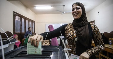 استمرار توافد الناخبين على اللجان الانتخابية لاختيار أعضاء برلمان 2015
