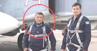 ننشر صورة الطيار الروسى الأسير بتركيا بعد إسقاط الطائرة على الحدود السورية