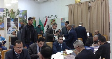 اللجنة العامة بالدائرة الأولى فى بورسعيد: تقدم محمود عبده بـ15149 صوتًا