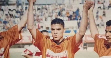 عمرو زكى بقميص المنصورة