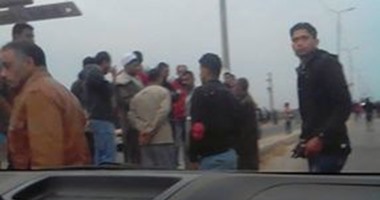 صحافة المواطن.. أهالى يقطعون طريق "بلطيم" لخسارة أحد مرشحى الانتخابات