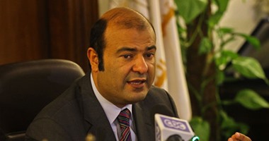 وزير التموين يدعو المواطنين لعدم التزاحم لصرف "نقاط الخبز" بداية كل شهر