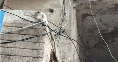 "صحافة المواطن".. أسلاك كهرباء عارية تُهدد حياة المواطنين بالإسكندرية