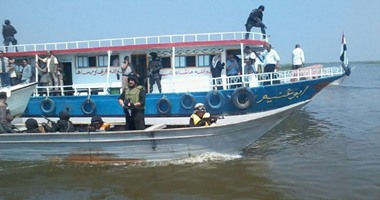 ضبط 3 لنشات مخالفة وإزالة 2 حلقة سمك فى حملة أمنية ببحيرة البرلس