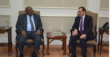 طارق الملا يبحث مع وزير النفط السودانى دعم التعاون فى مجال البترول