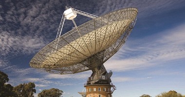 بالصور.. تليسكوب استرالى يلتقط إشارات ورسائل غامضة من الكائنات الفضائية