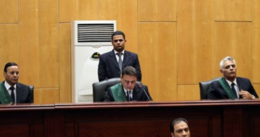 بدء سماع الشهود فى إعادة محاكمة مرسى و23 آخرين بـ"التخابر مع حماس"