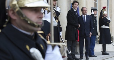 بالصور.. الرئيس الفرنسى يلتقى برئيس الوزراء الكندى ترودو