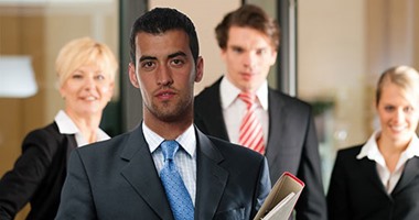 بالصور.. محامى وطبيب..وظائف بوسكيتس الجديدة للتواجد فى قائمة الأفضل بأوروبا