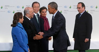 بالصور.. أوباما يصل إلى مقر انعقاد "قمة المناخ" فى العاصمة باريس