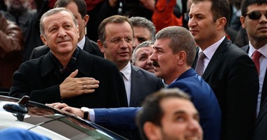 نائب تركى يتساءل عن علاقة صهر أردوغان بصهاريج النفط التى ضربتها روسيا