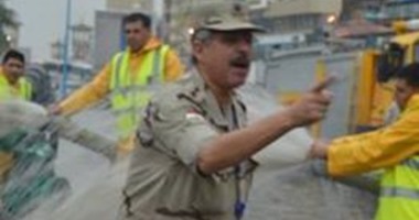 خالد على يشكر رجال الجيش على جهودهم فى حل أزمة الأمطار بالإسكندرية