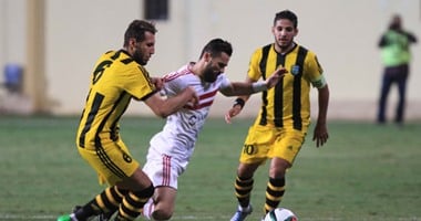 بالصور.. بعد مرور 15 دقيقة.. الزمالك يستكمل مواجهة المقاولون بـ10 لاعبين