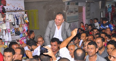 بالصور.. مرشح "مستقبل وطن" بمركز طنطا يدشن حملته الانتخابية بمسقط رأسه