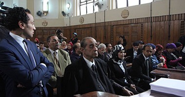 رفع ثانى جلسات إعادة محاكمة مبارك بقتل المتظاهرين بعد تغيبه عن الحضور