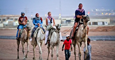 "السياحة" تطالب بوقف دعم الطيران الشارتر والاعتماد على السياحة العربية