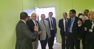 بالصور.. عميد طب قصر العينى يفتتح 6 عيادات جديدة بمستشفى المنيل التخصصى