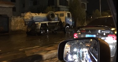 جولة ليلية لمحافظ القاهرة للاطمئنان على استعدادات مواجهة الأمطار