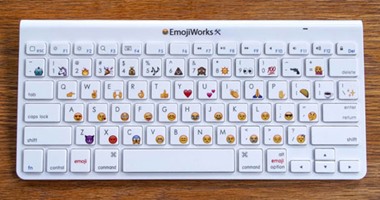 "غزو الإيموشنز".. لوحة مفاتيح ومحركات بحث والباسورد بالرموز التعبيرية