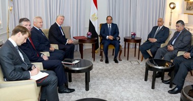 وزير دفاع بريطانيا يؤكد للسيسى رغبة بلاده فى تعزيز العلاقات العسكرية مع مصر