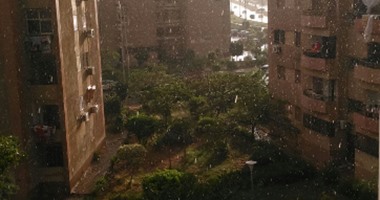 صحافة المواطن.. تساقط الأمطار فى مدينة الشيخ زايد
