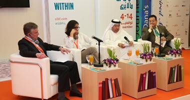 رئيس "كتاب الإمارات": الخطاب العربى ساذج والجماعات المتطرفة تفهم الدين خطأ