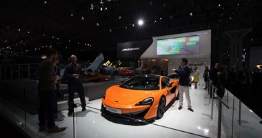 بالصور.. شاهد سيارة McLaren 570S خلال فعاليات معرض نيويورك للسيارات