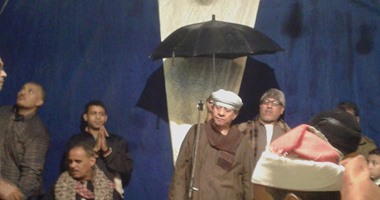 بالصور.. ياسين التهامى يحيى الليلة الختامية بمولد الدسوقى تحت الأمطار