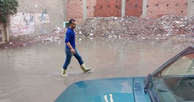 صحافة المواطن: بالصور.. غرق شارع أبوعبيدة بحى الجامعة فى الدقهلية