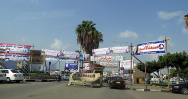 حرب لافتات الدعاية الانتخابية تشتعل بين مرشحى البرلمان ببورسعيد