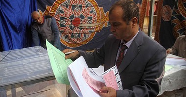 "عاشور"يتفوق على "عبد الخالق" بانتخابات المحامين فى لجنة السنطة بالغربية