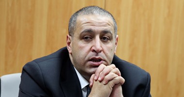 وزير الاستثمار يعود للقاهرة بعد افتتاحه فندق "موفنبيك" أسوان
