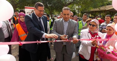 بالصور.. جامعة المنصورة تدشن حملة للكشف المبكر عن سرطان الثدى