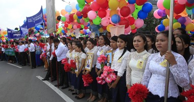 الحرية للجدعان.. بالونات وورود وشوارع نظيفة فى احتفال كمبوديا بالاستقلال عن فرنسا