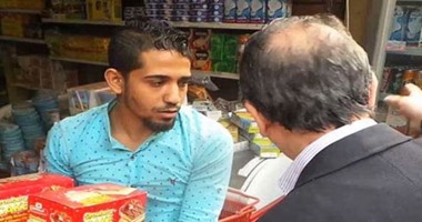 بالفيديو.. محافظ الجيزة لصاحب محل مخالف فى فيصل: "مش عايزين نعورك"