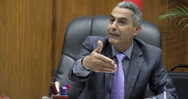 وزير النقل يطالب بتغليظ عقوبة العبث بفرامل القطارات للسجن 25 عاما