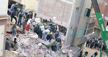حبس اثنين بحى وسط الإسكندرية فى واقعة انهيار المصنع 