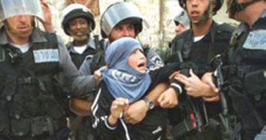 مظاهرات بتل أبيب تنديدا بقتل فلسطينية بالغاز المسيل