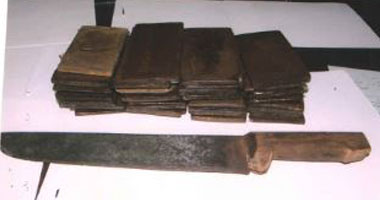 القبض على "توسكا" بحوزته 31 فرش حشيش بالزاوية الحمراء