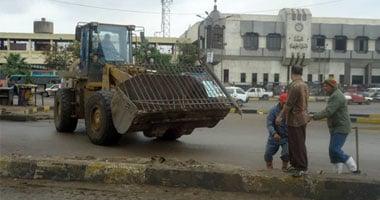 إزالة الكافتيريات والأكشاك المخالفة بحى غرب شبرا الخيمة