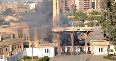 فشل طلاب الإخوان بالأزهر فى قطع طريق المخيم الدائم بعد تدخل الشرطة