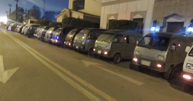 ضبط عصابة تخصصت فى سرقة السيارات وإعادة ترخيصها بمستندات مزورة بالقاهرة