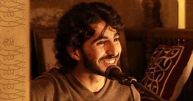 مطرب شاب يعيد إطلاق أغنية "Happy birthday" باللهجة المصرية