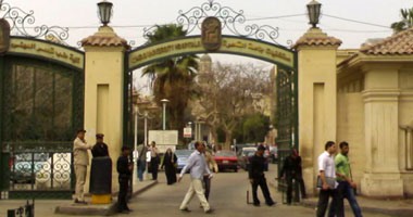 اتحاد طب القاهرة يعلن حل أزمة حرمان الطلاب من دخول امتحان مادة "الأنف والأذن"