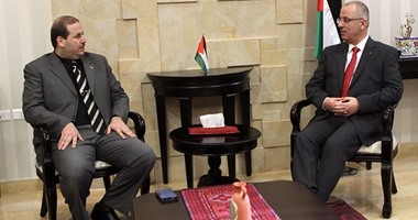 رئيس الوزراء الفلسطينى يبحث تسريع إعمار غزة وتنفيذ المصالحة