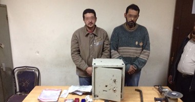 القبض على متهمين بسرقة خزينة شركة كمبيوتر بالبحيرة